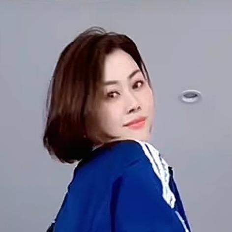 Y Y妈咪