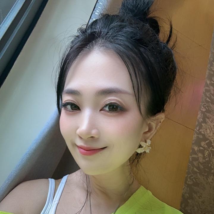 夏天🦋（娱乐和打榜）