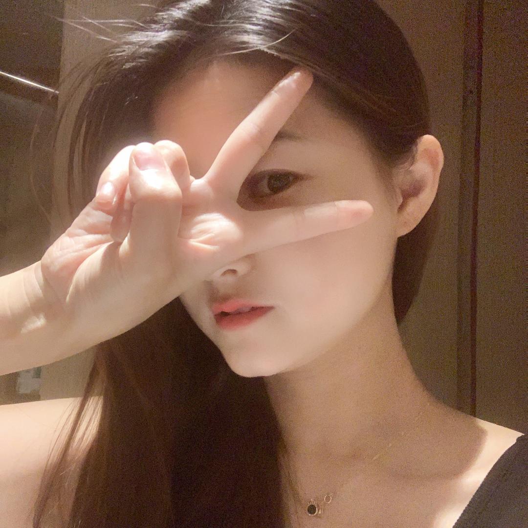 随亦