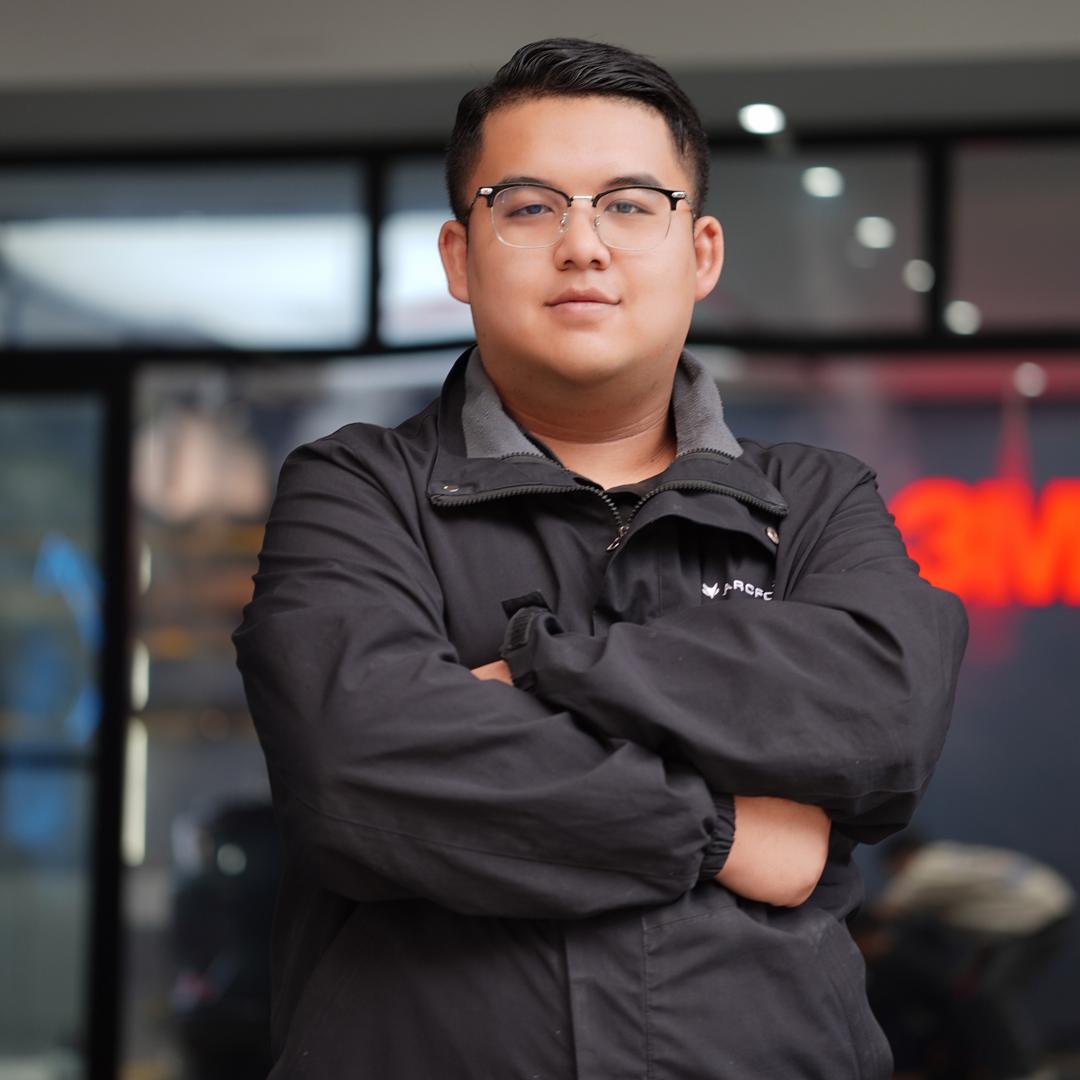 昆明漆面养护专家-小帅