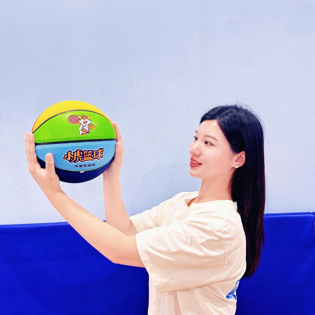 鹰隼飞羽运动中心婷婷(小虎篮球二店）