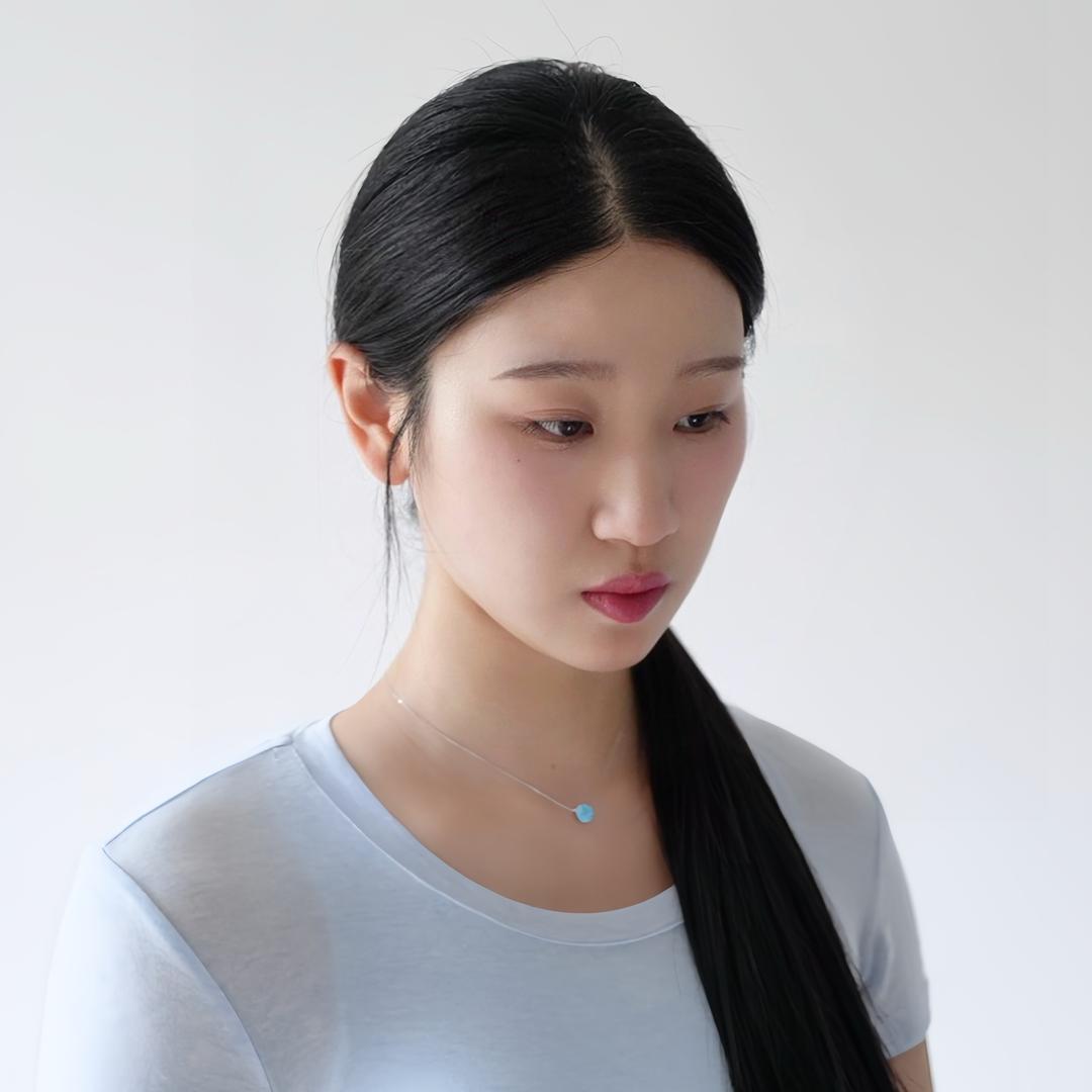 绿肥红