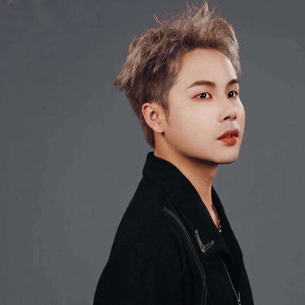 在天津 发型设计师 ——李学