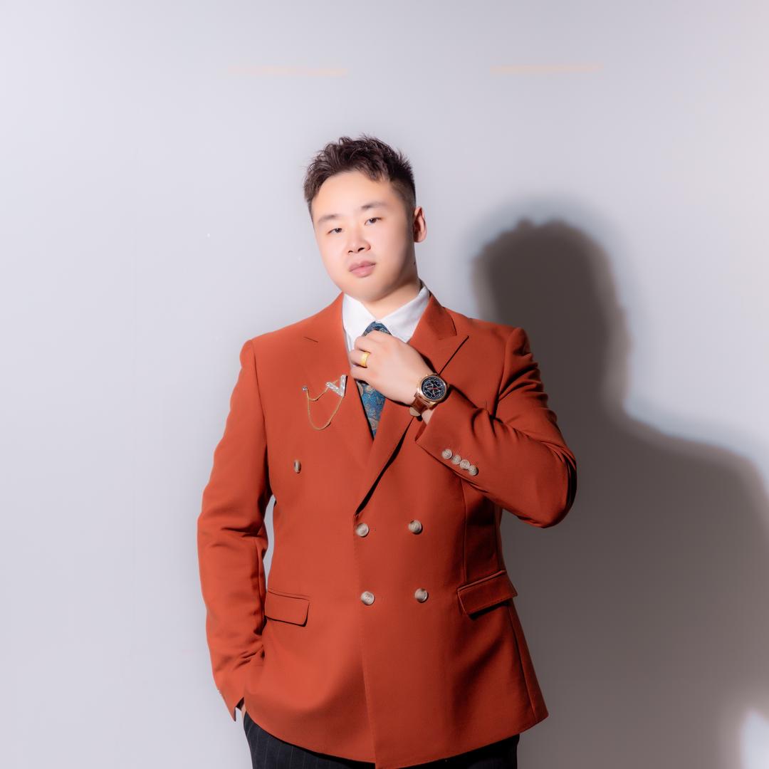 奎屯婚礼主持 阿磊老师