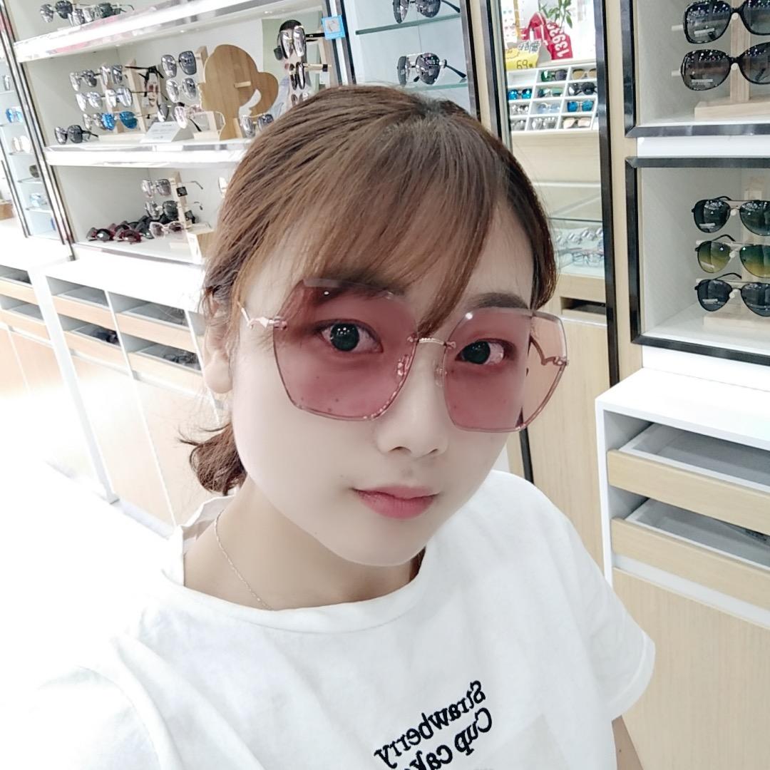 丁目匠眼镜莉莉专用号