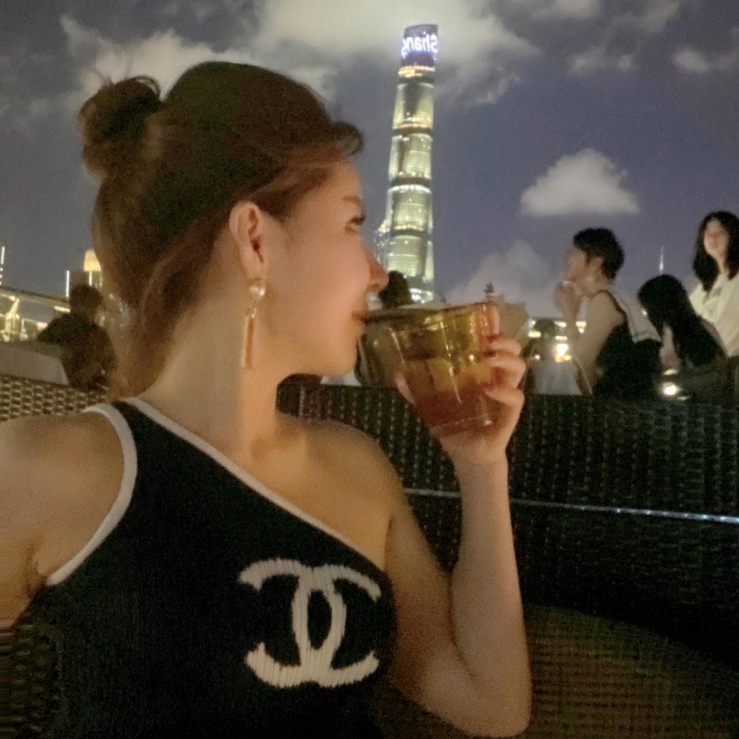 美的冒泡