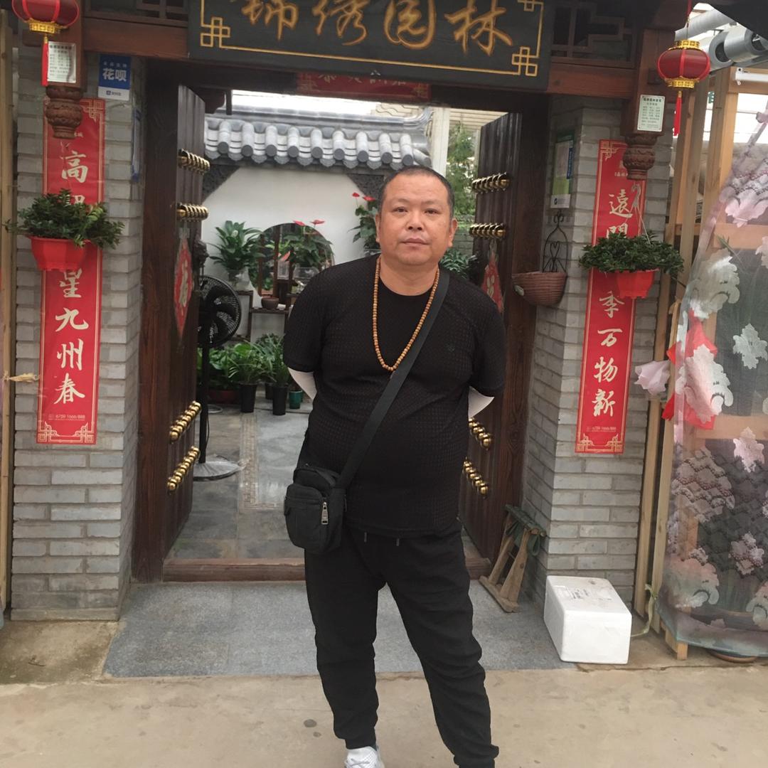 三哥，爱你一万年。