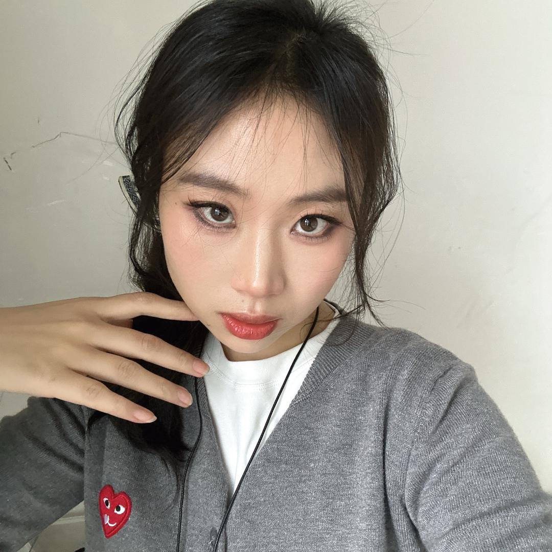 你好！请叫我财智美