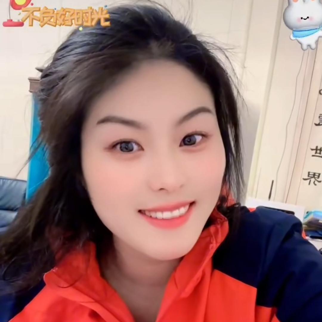 专业桃子种植小袁