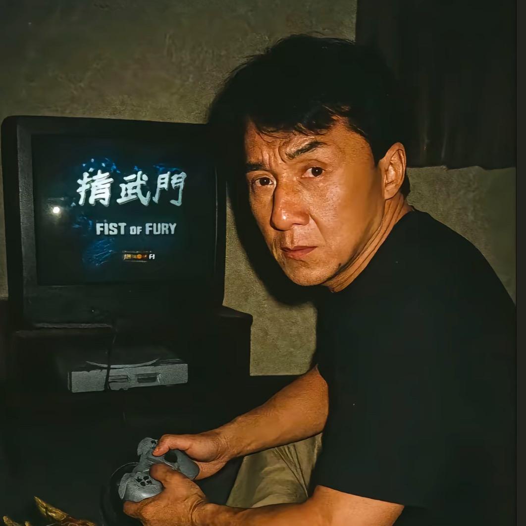 哥依旧潇洒