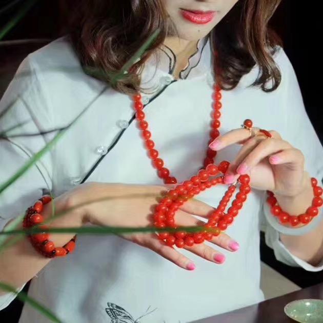 锦与珠宝
