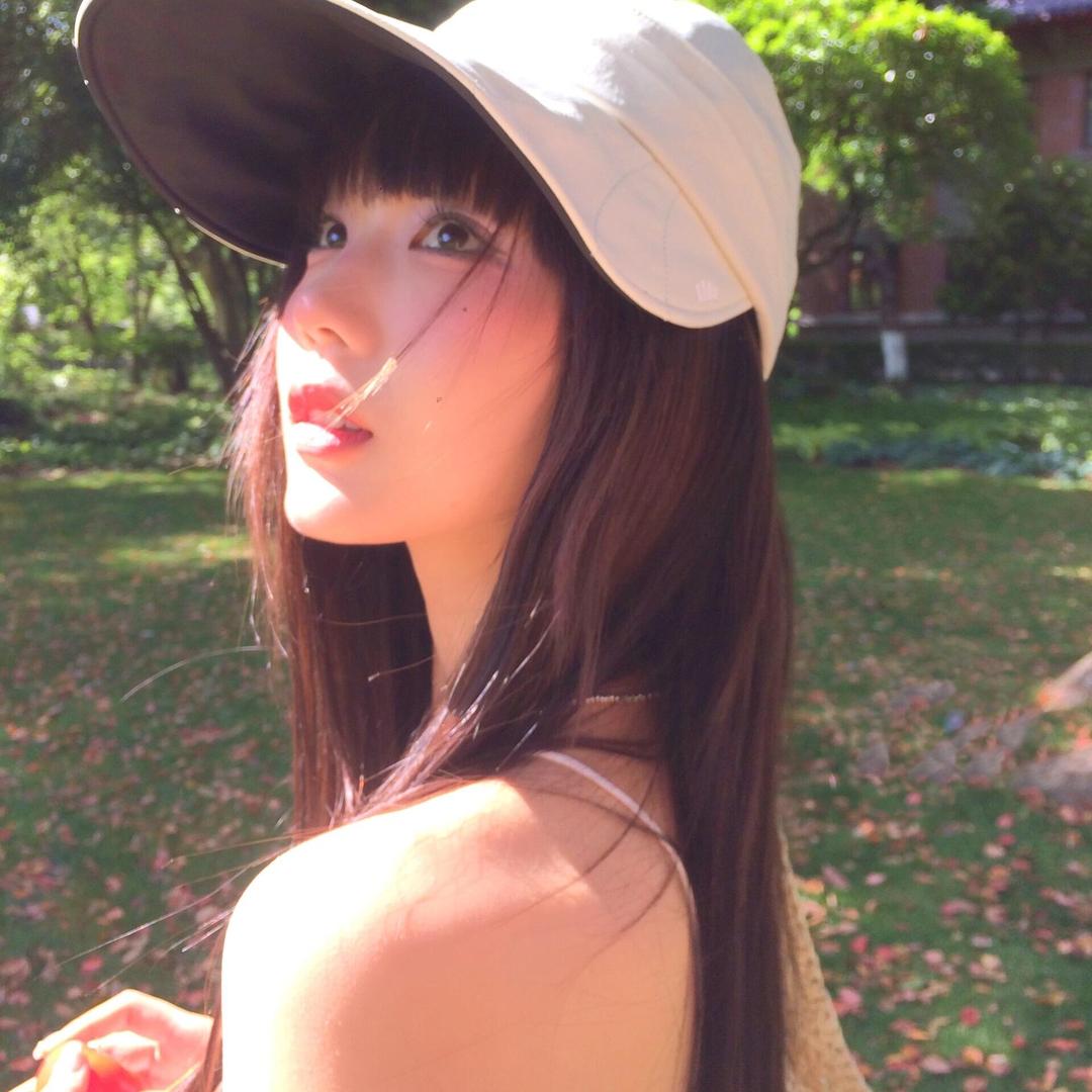 萌帆今天穿什么