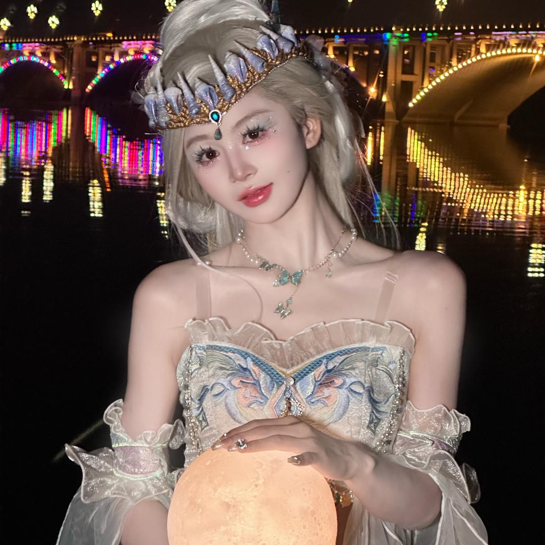 静 香