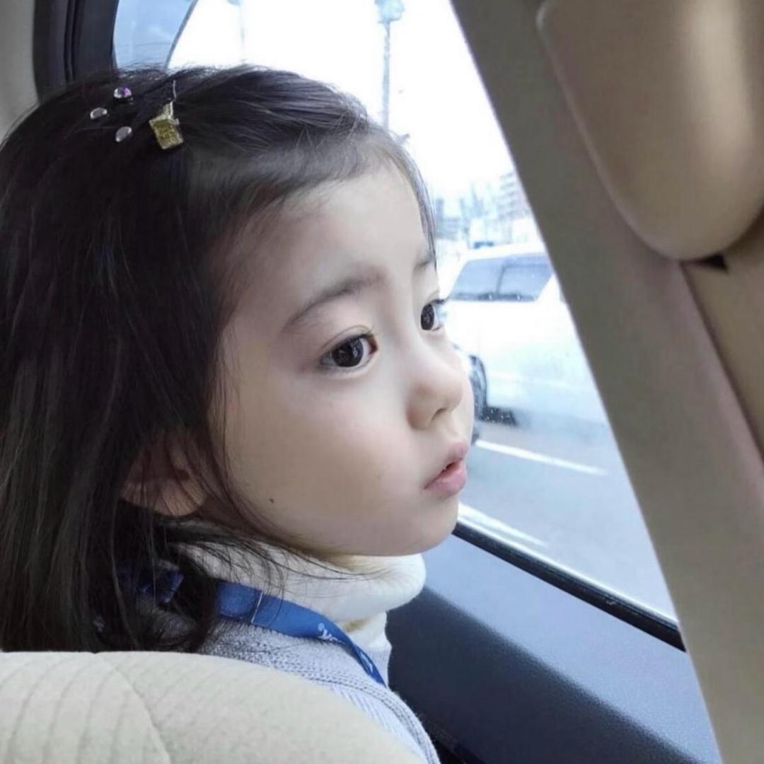 彻头彻尾的帅哥