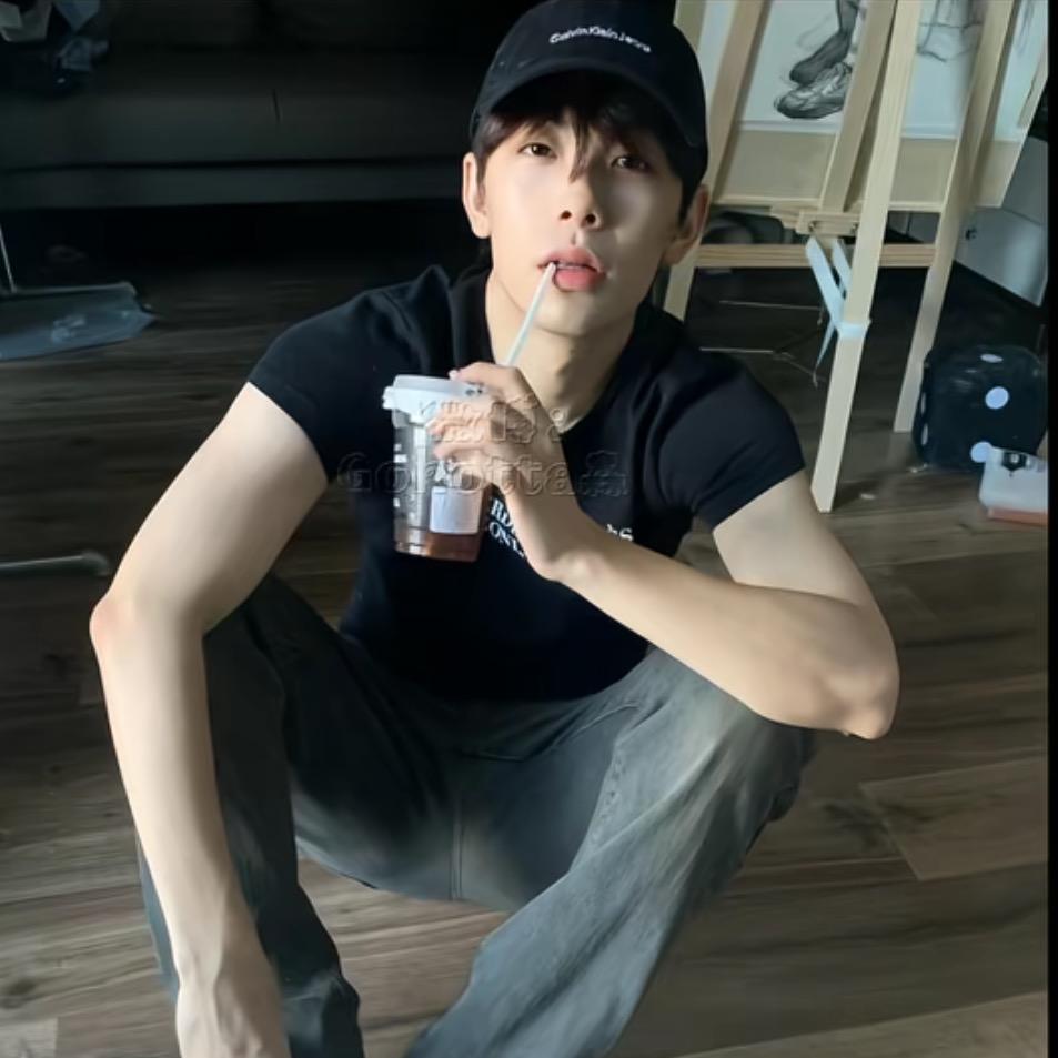 ㅤㅤㅤㅤㅤㅤㅤㅤㅤ.