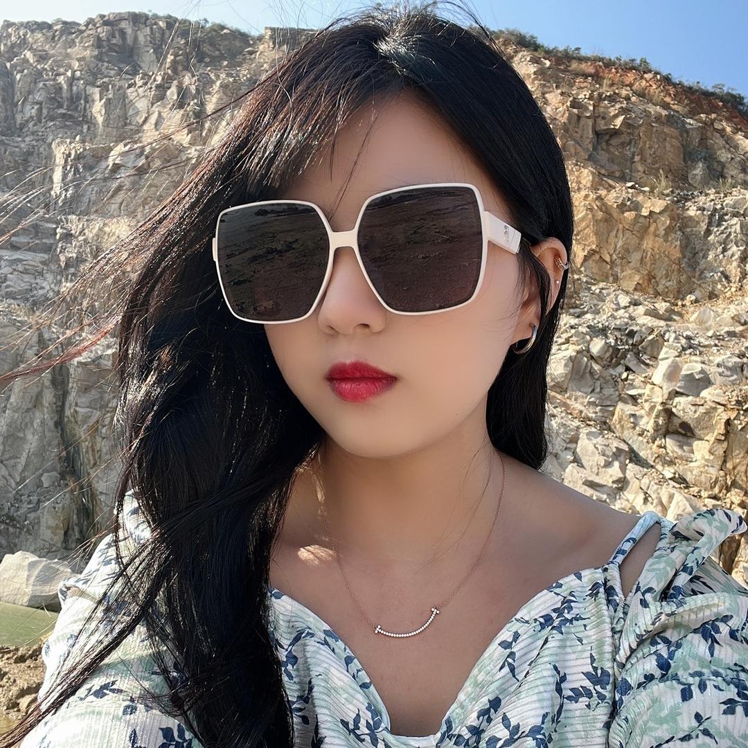 小美，