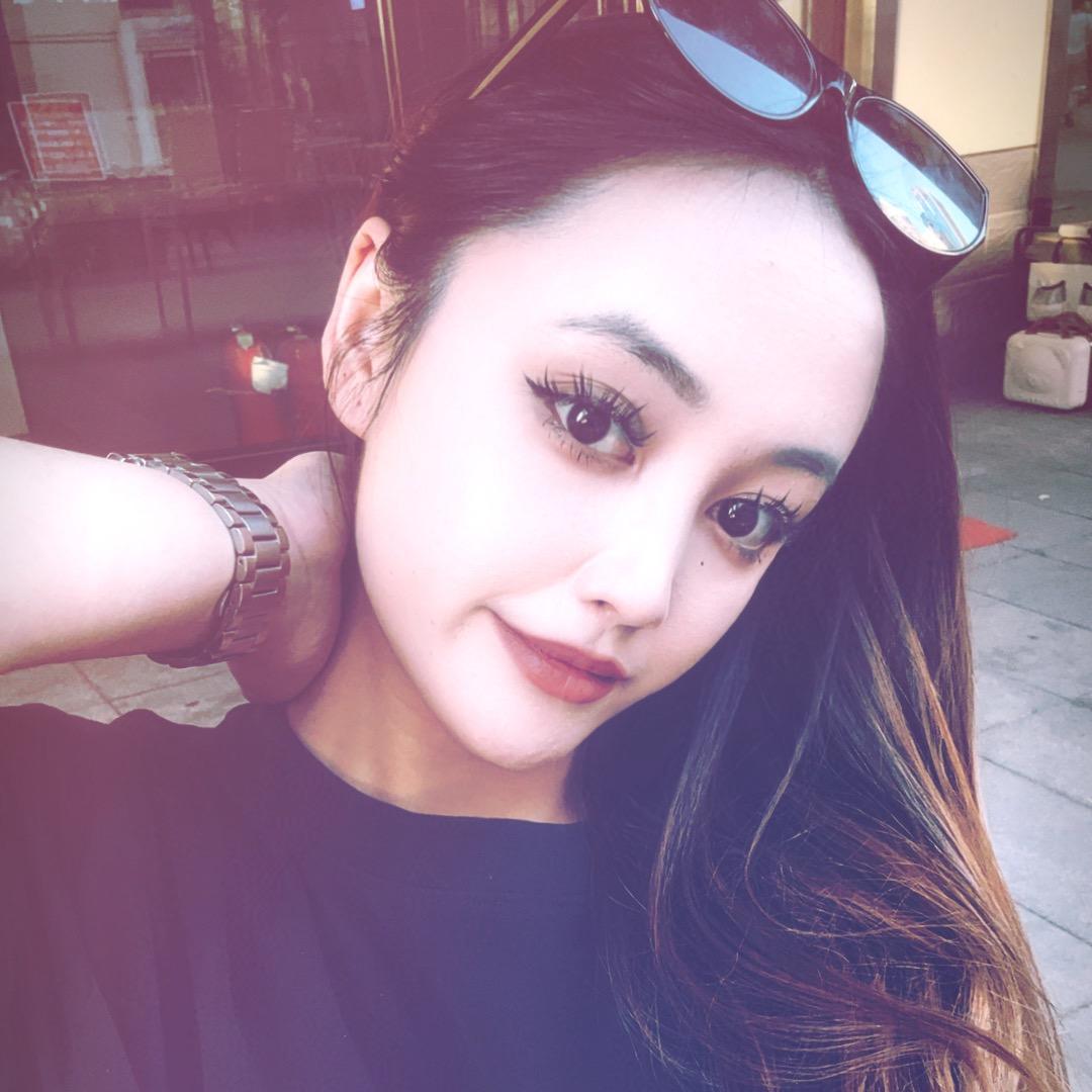Buhajar.Helil 冲两万粉🎉