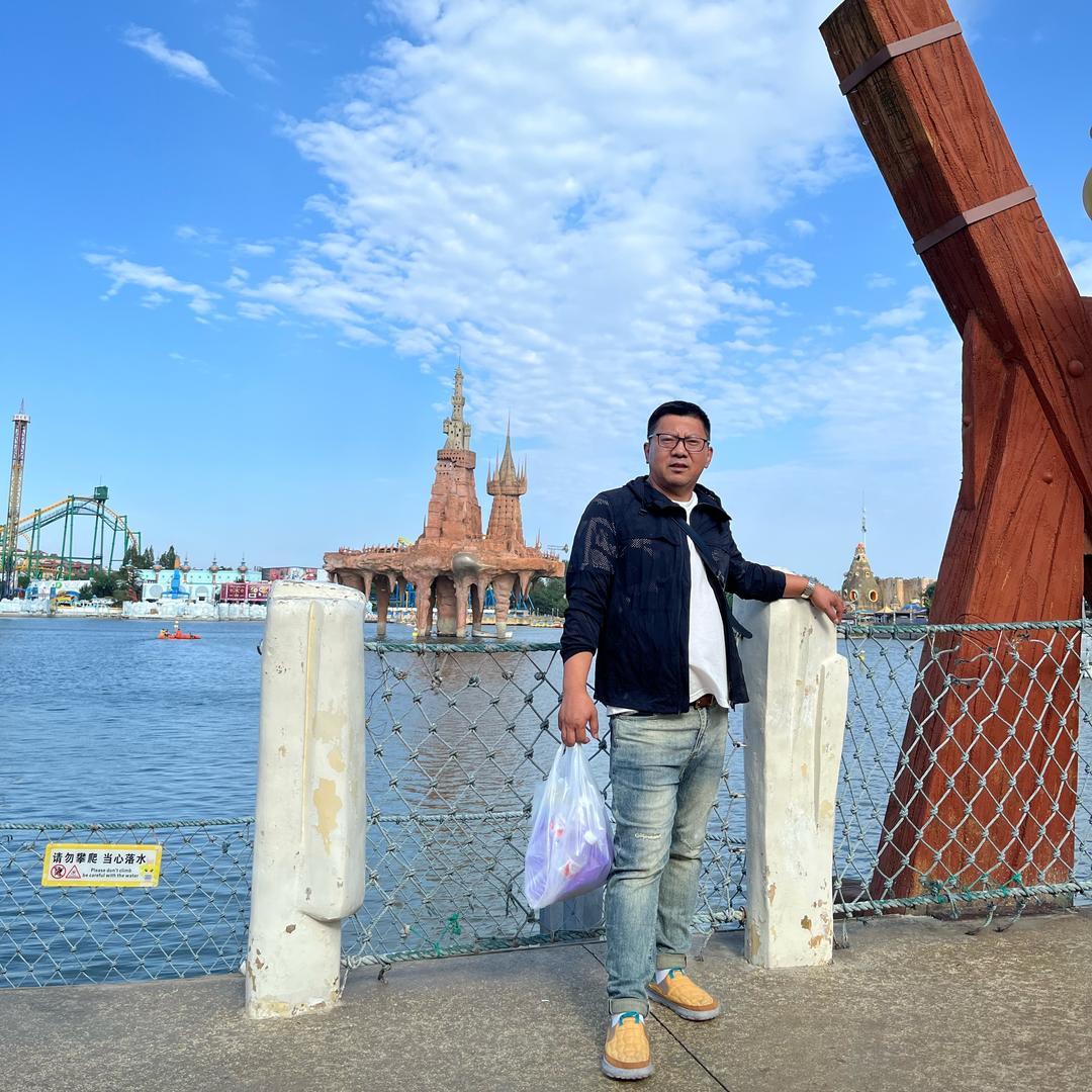 刚哥回村后的生活