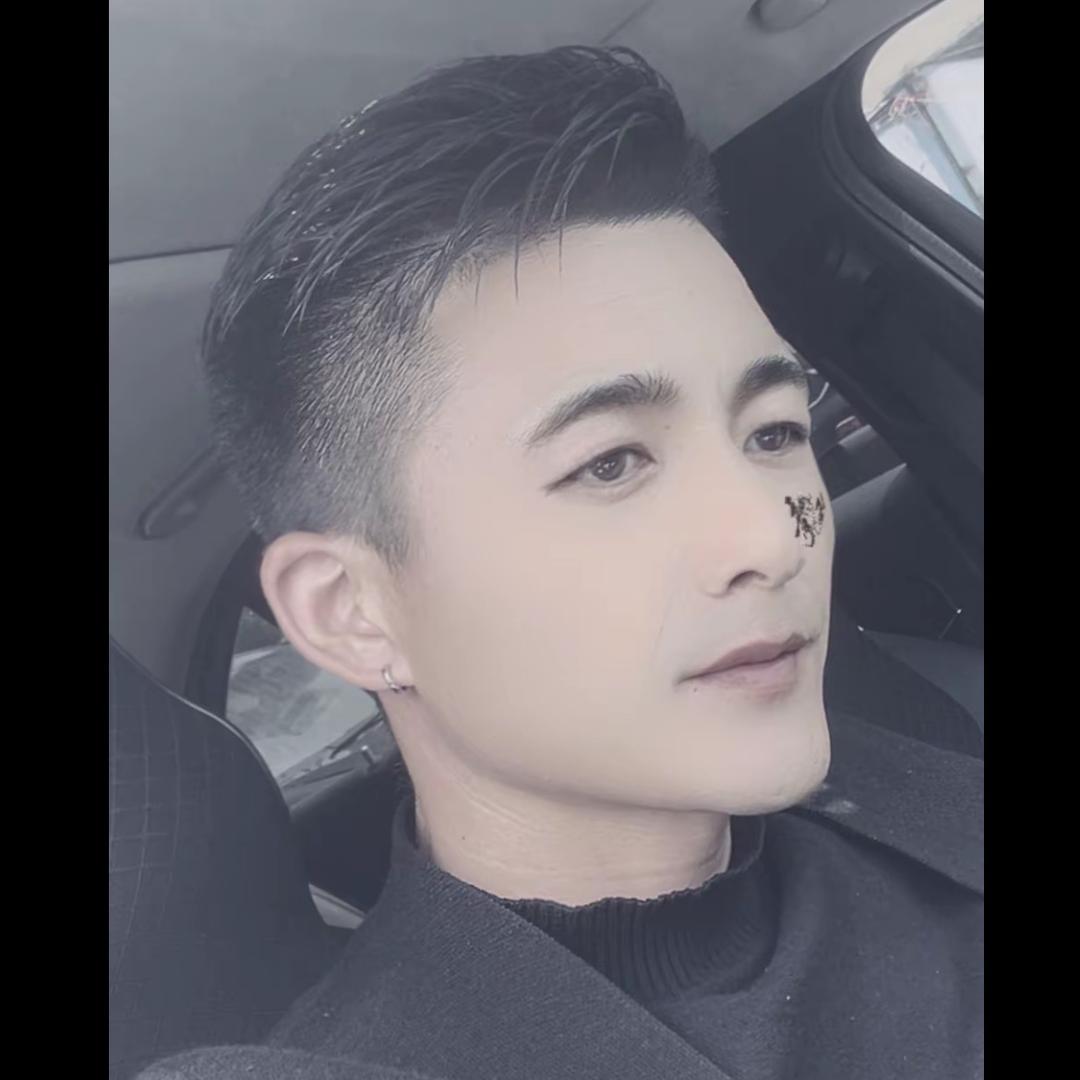 陪你9    1点@