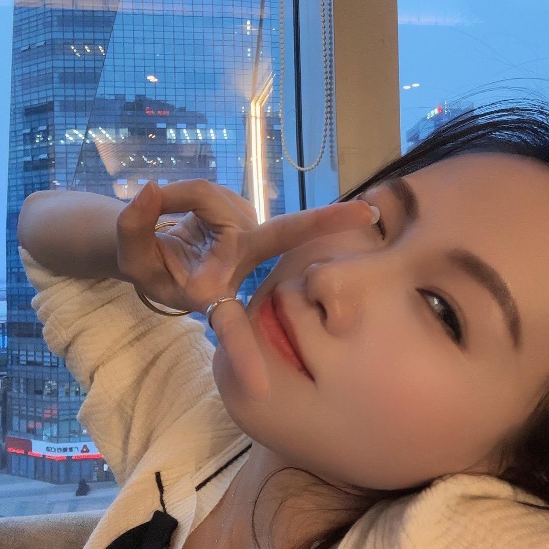 乐呵小妞儿