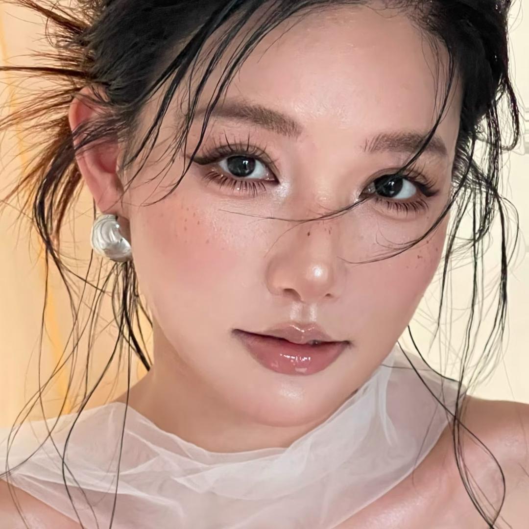 珠海莎莲娜-佳文老师