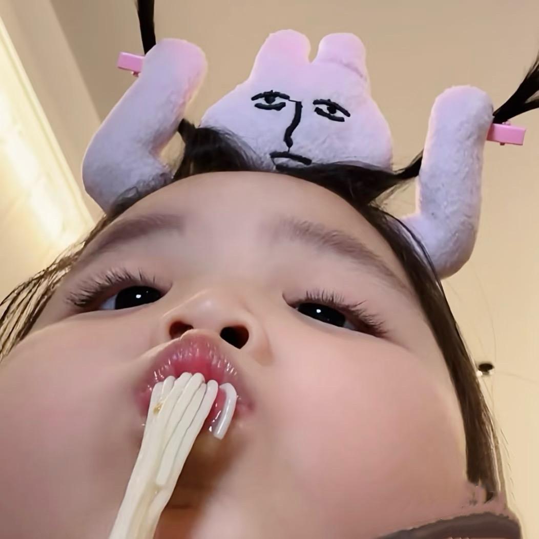 周五了吗･ᴗ･꧞