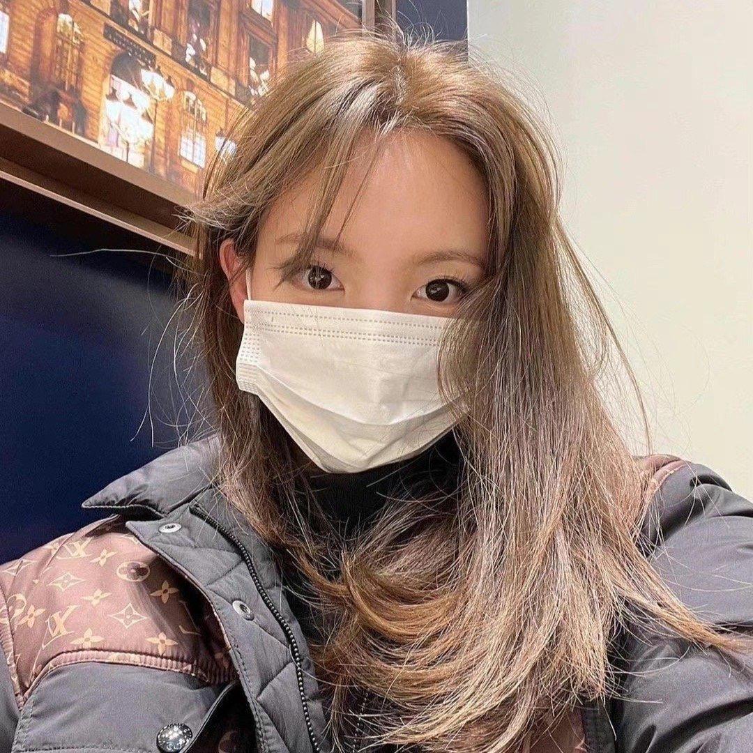 灿烂而又热烈