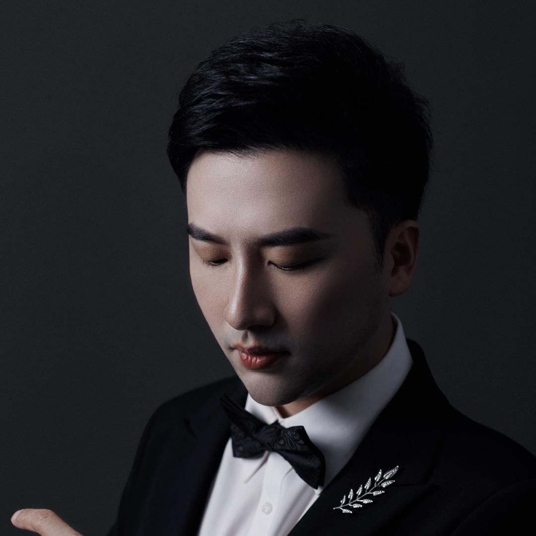婚礼主持人黄洲龙-丽水司仪工作室