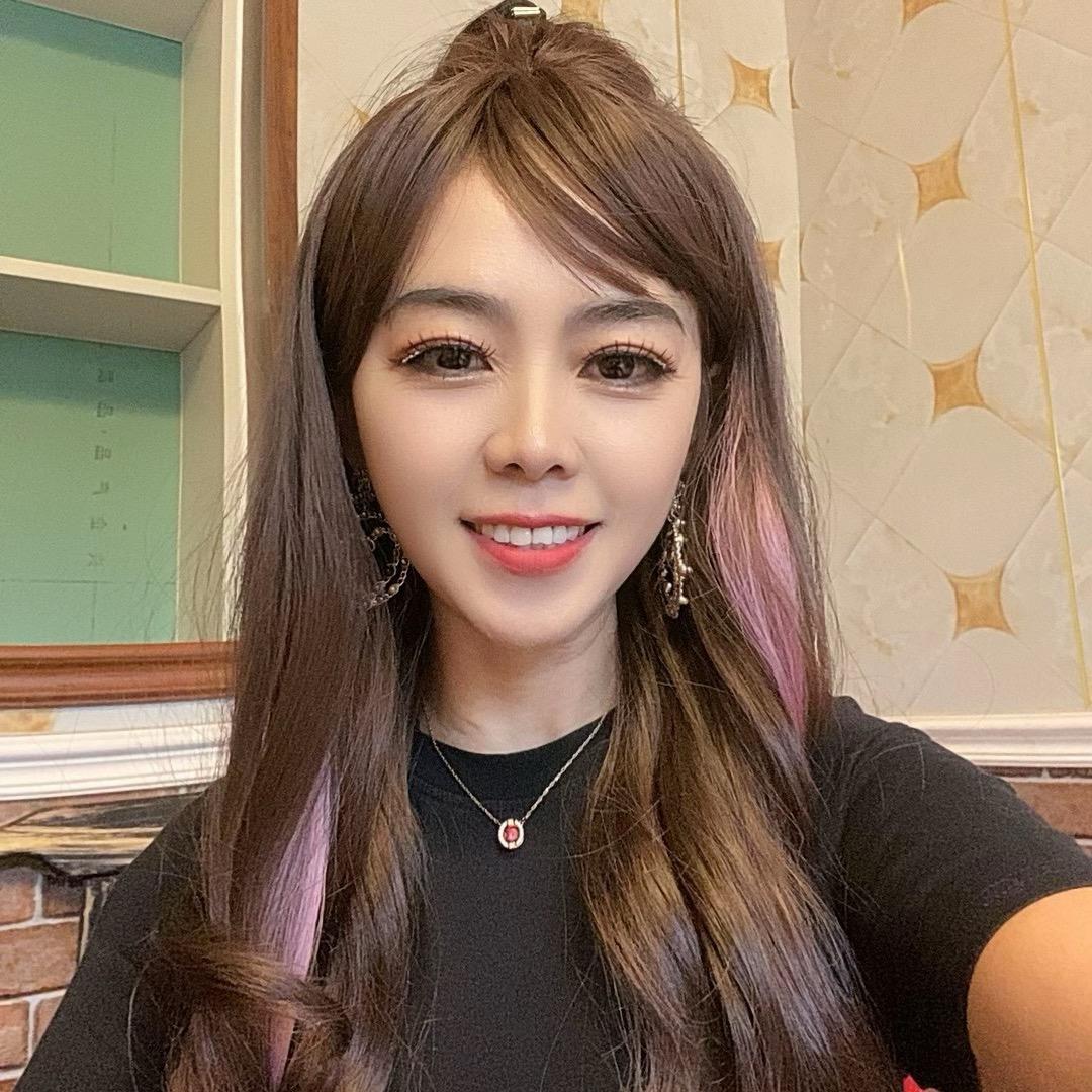 川妹子🐇 (🐎家人集合)晚上7:10