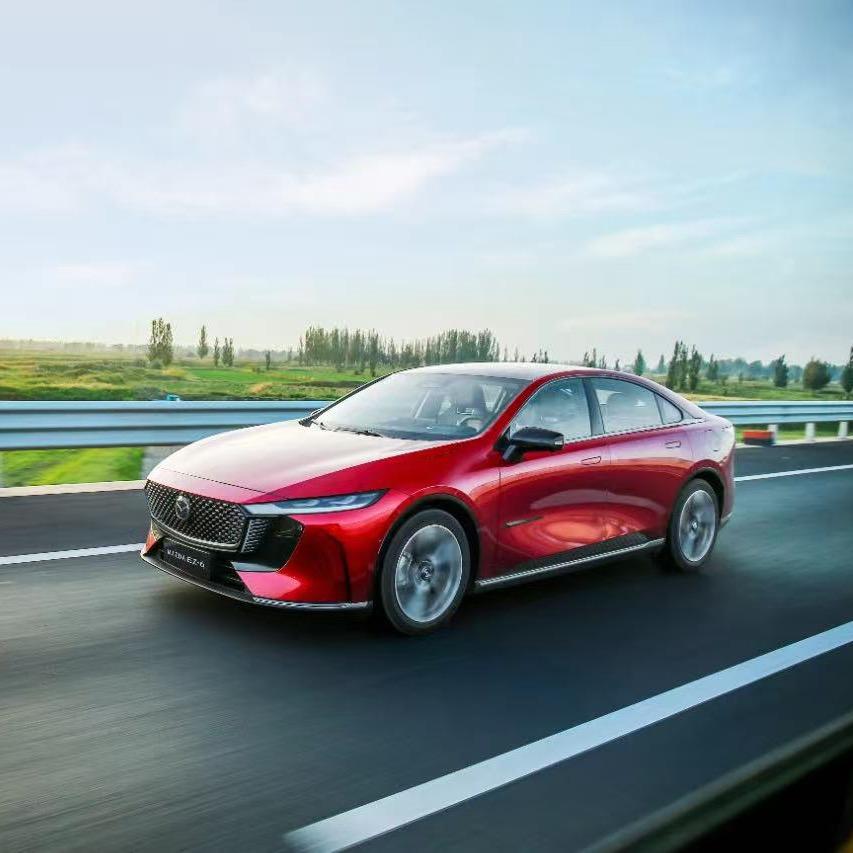 长安马自达广州铧城店