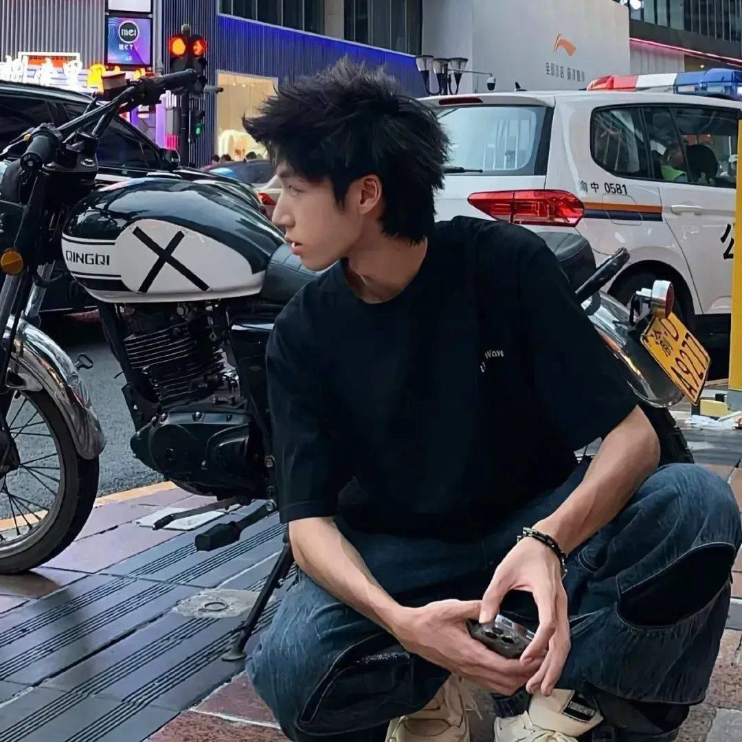 达不溜欸持歪