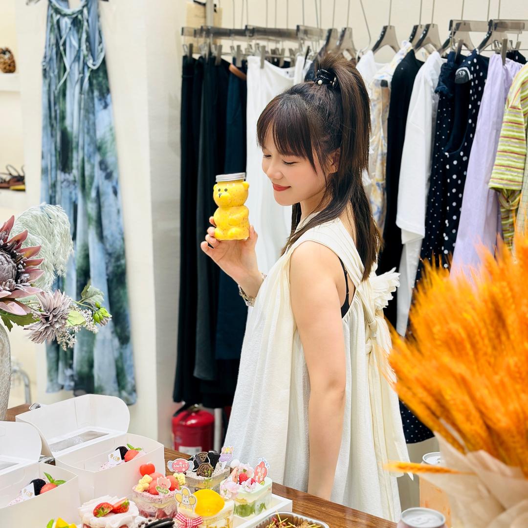 1990 中高端女装实体店