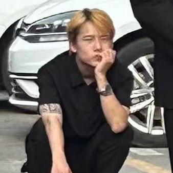 男主