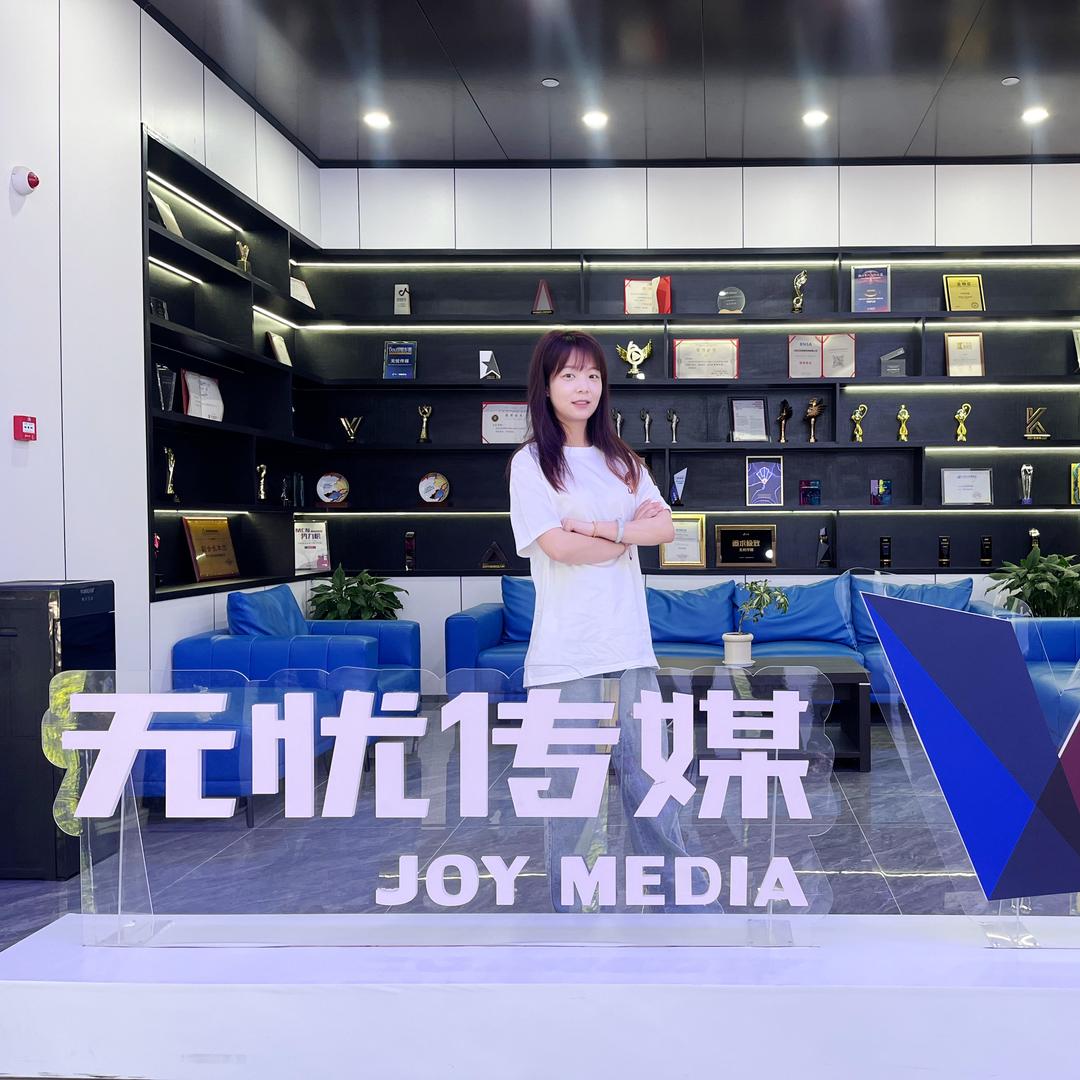 吃不饱的小柚子