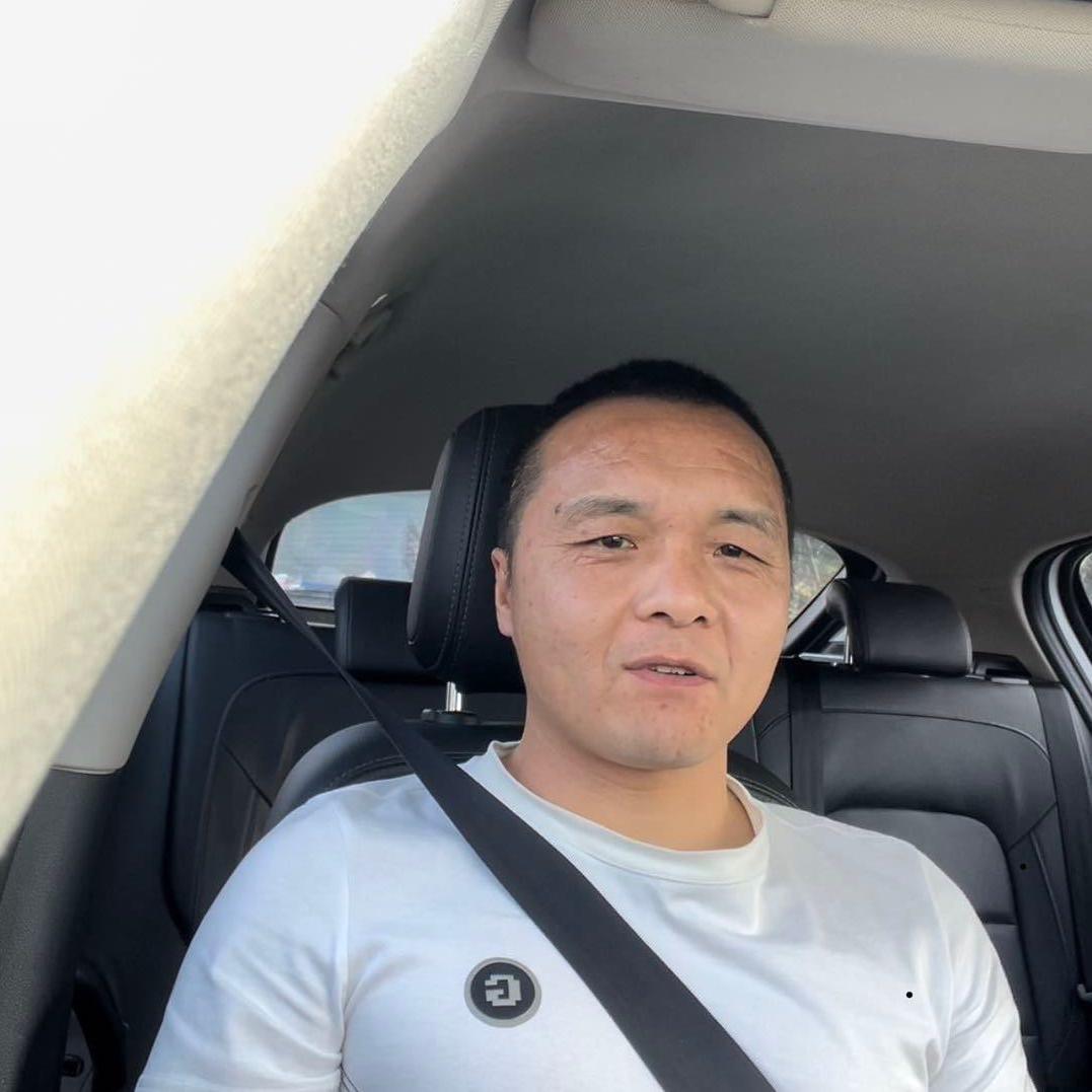 岳阳红房子租车