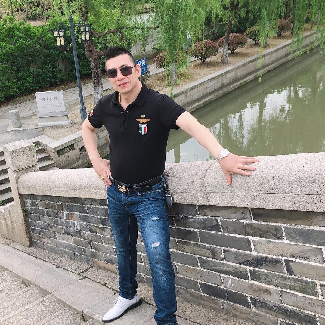 笑敬过往
