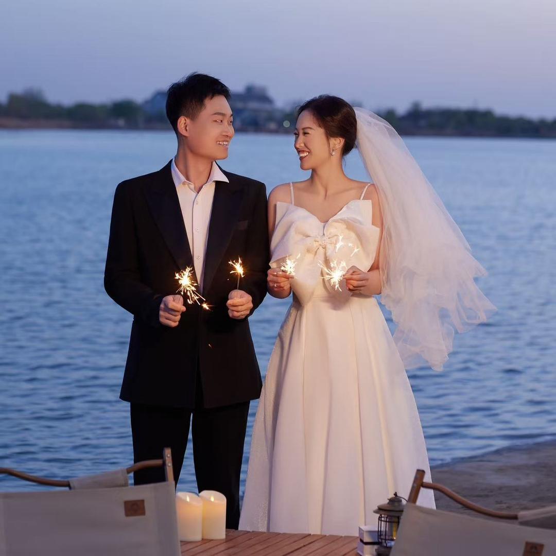 一吃一个不吱声^_^