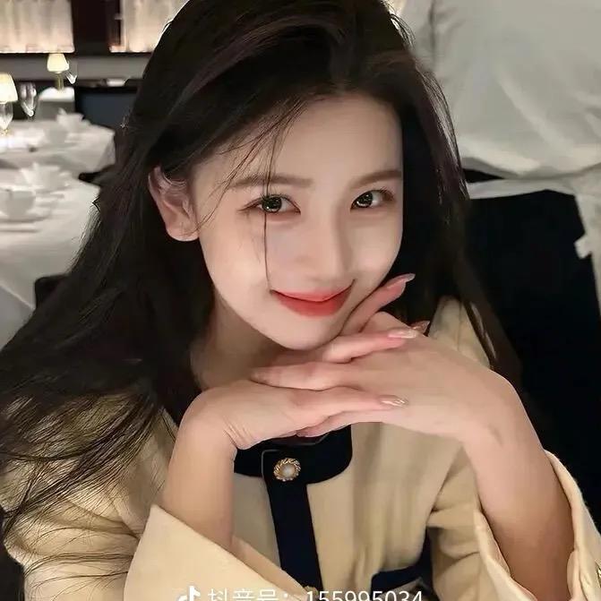 困困的小熊呀