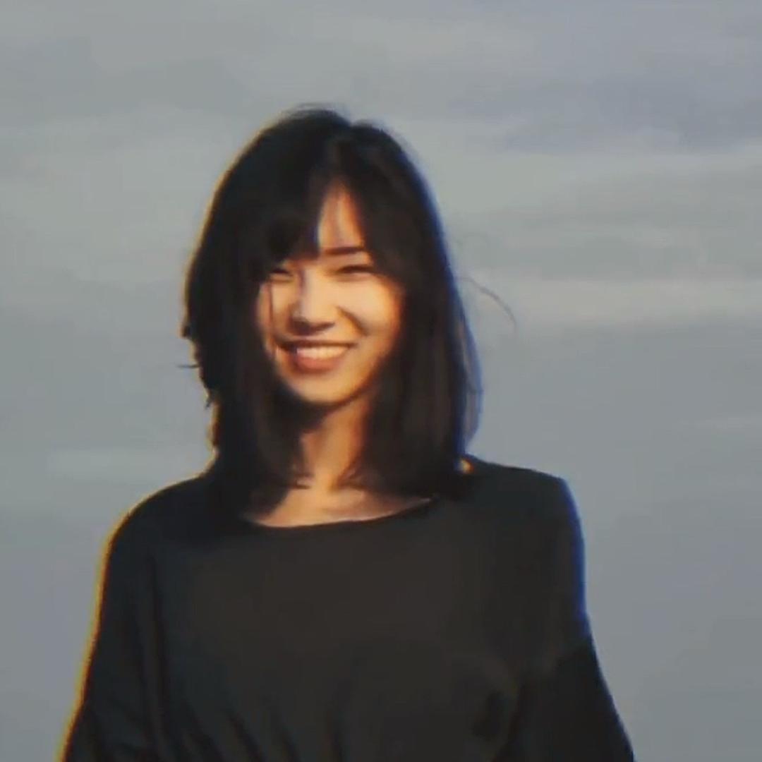 赵**