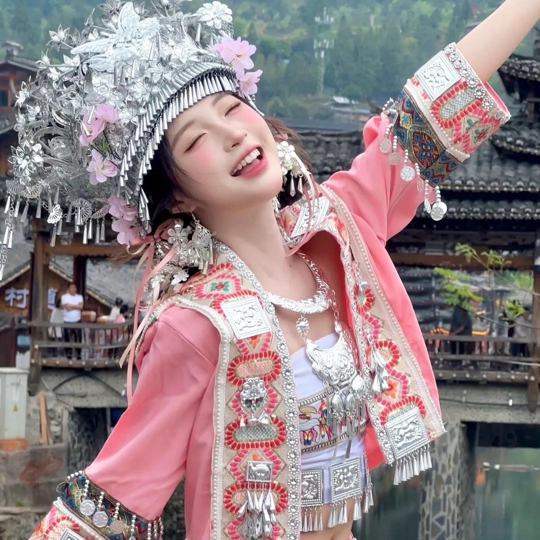 熊猫乖乖蛋糕-高山流水