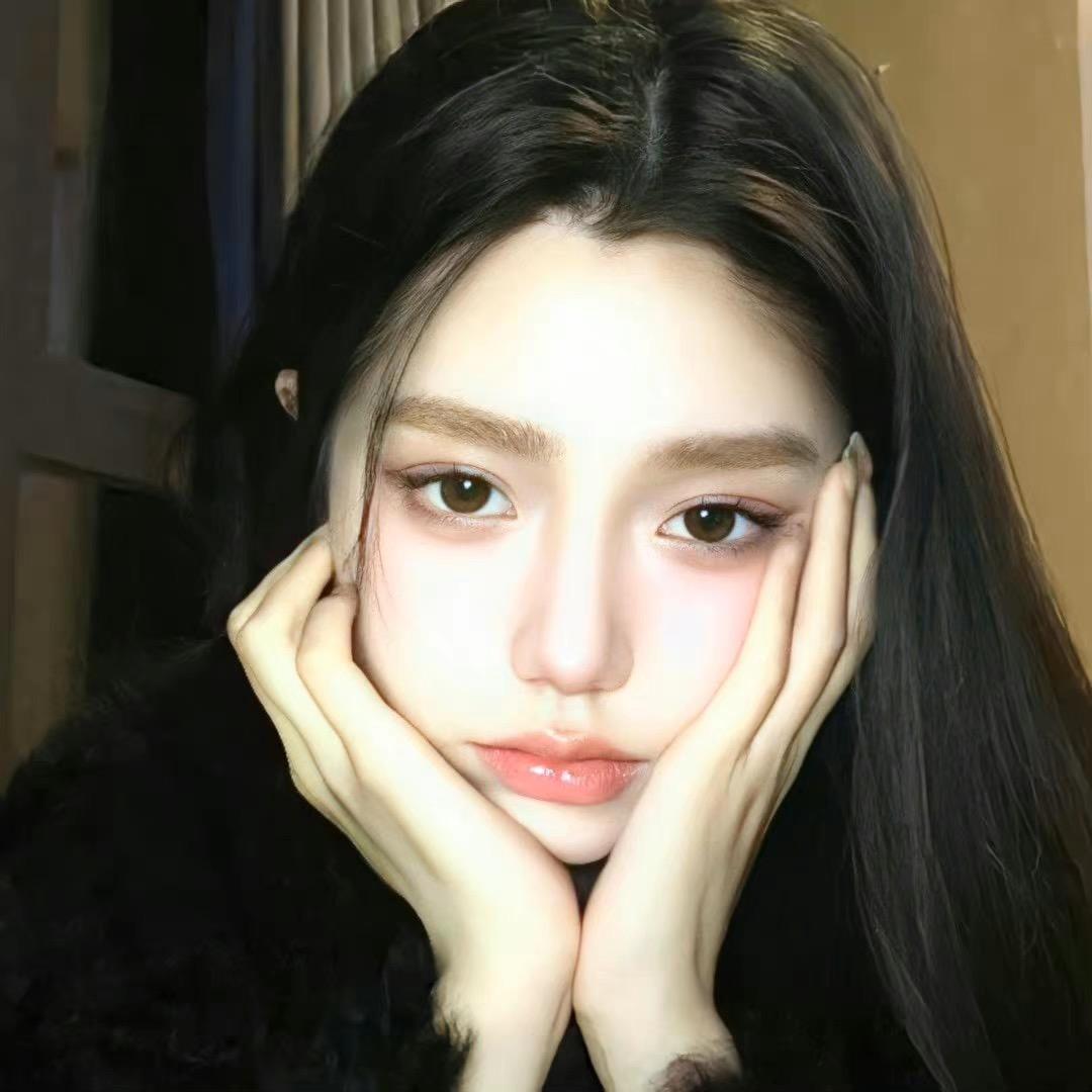 小美慧慧子