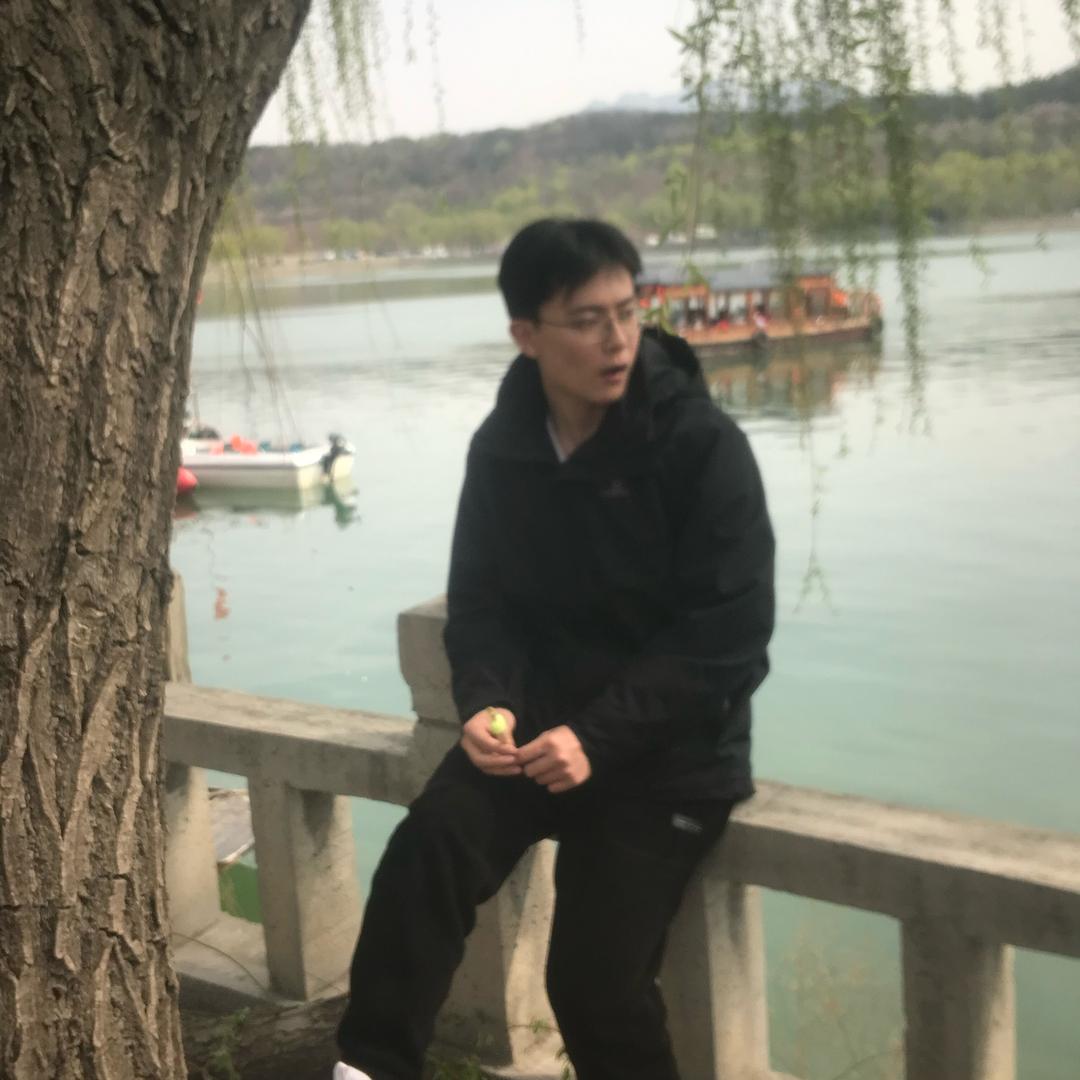 邹平爱唱歌