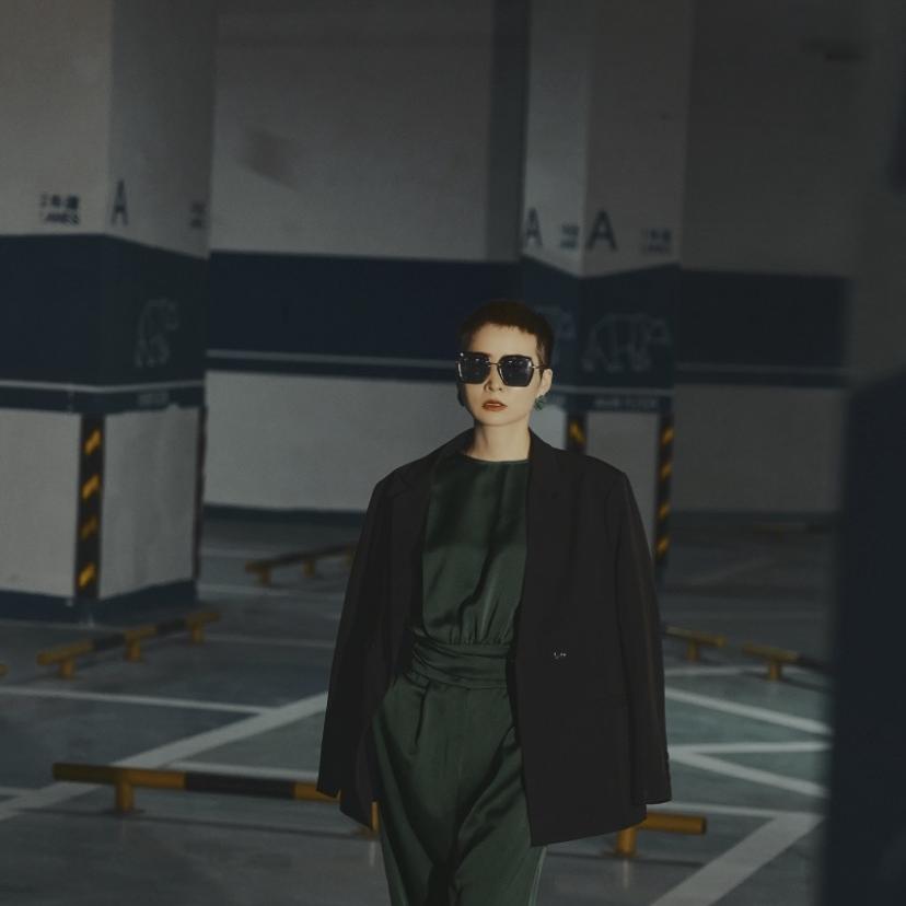 短发姐姐女装