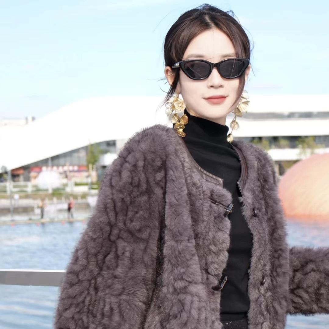 海宁皮草黄老板