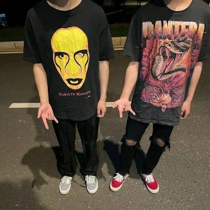 S̶ᴇ̶ᴇ̶ᴍ̶