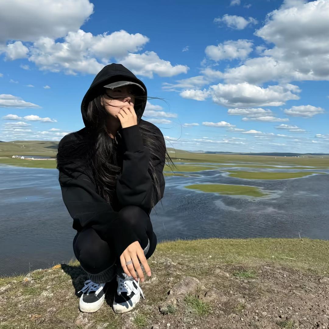 她.