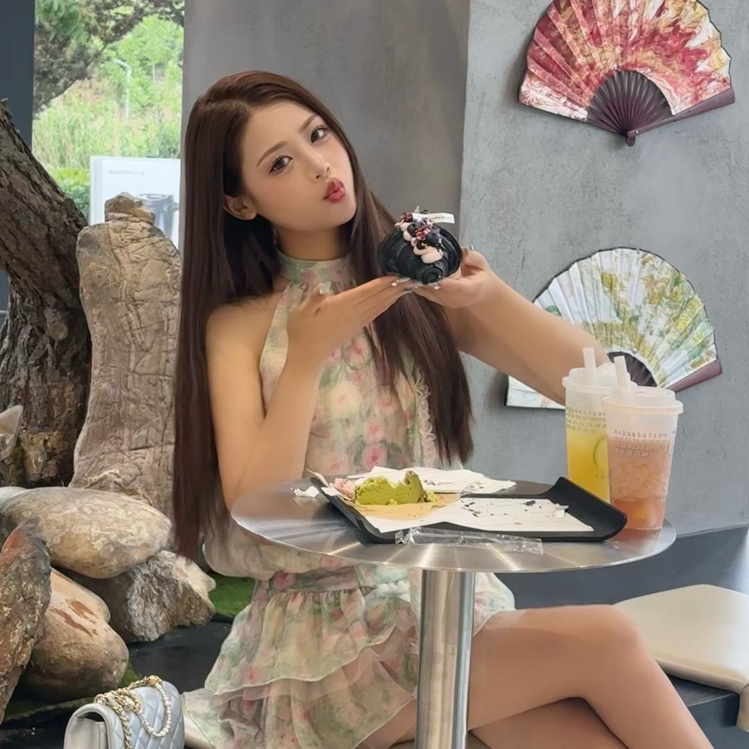 小小暴