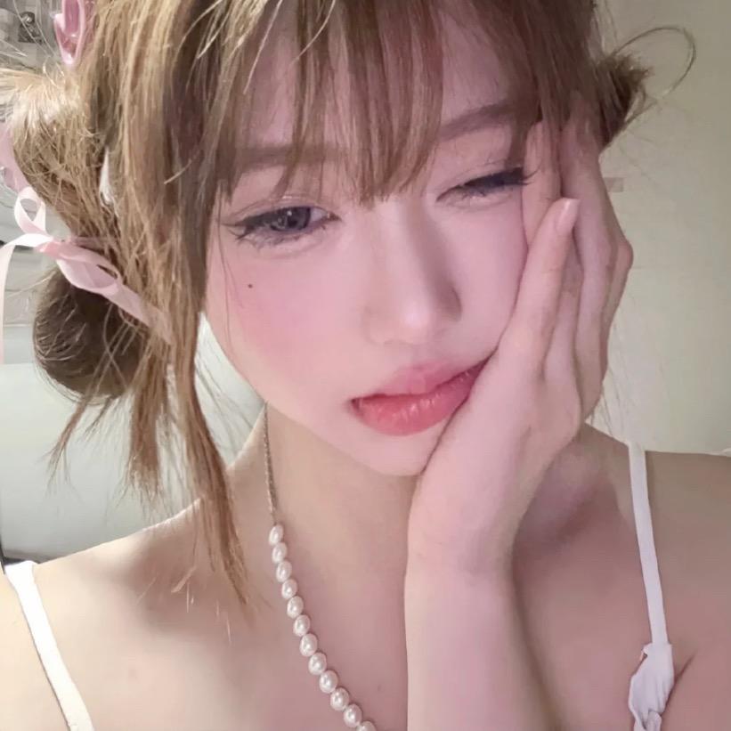 甜甜摔了一跤变成了甜甜酱ɞ