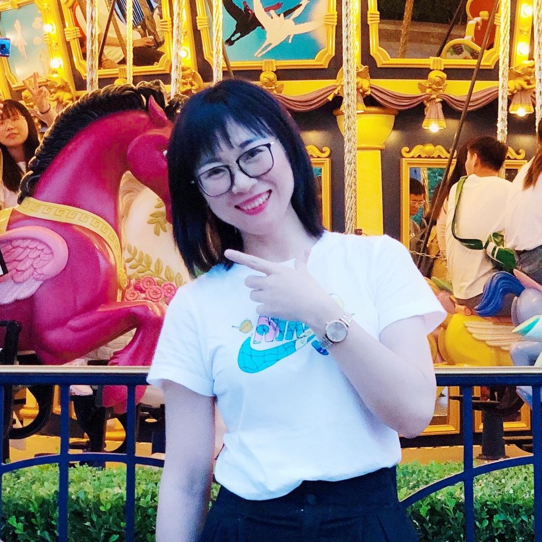 邓小美