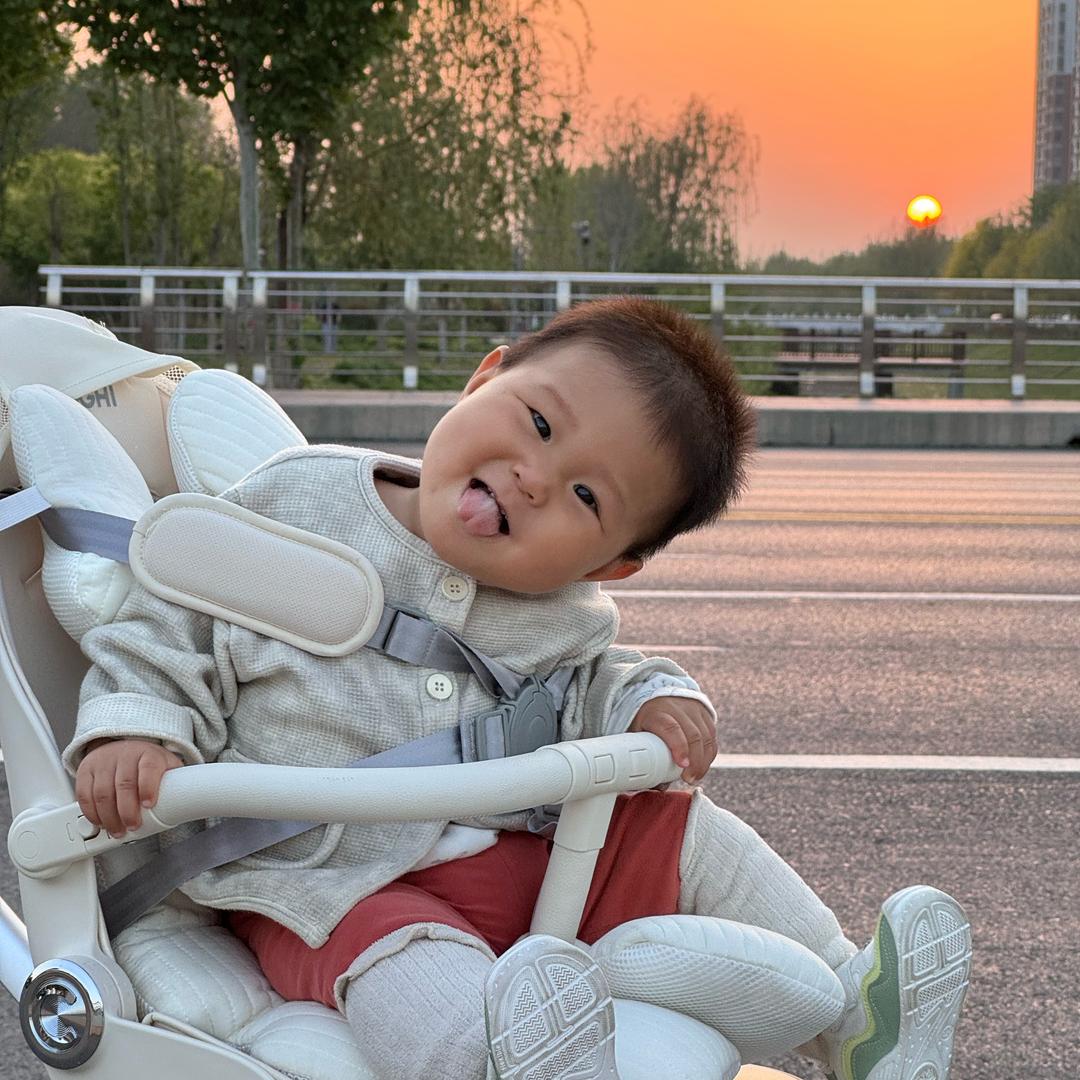 小刘要加油